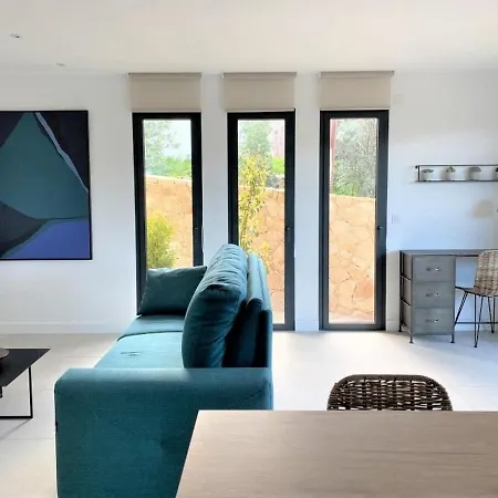 Résidence Storia D'estate LʼÎle-Rousse