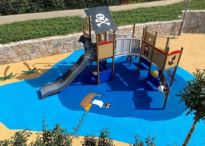 Aparthotel Storia D'estate LʼÎle-Rousse