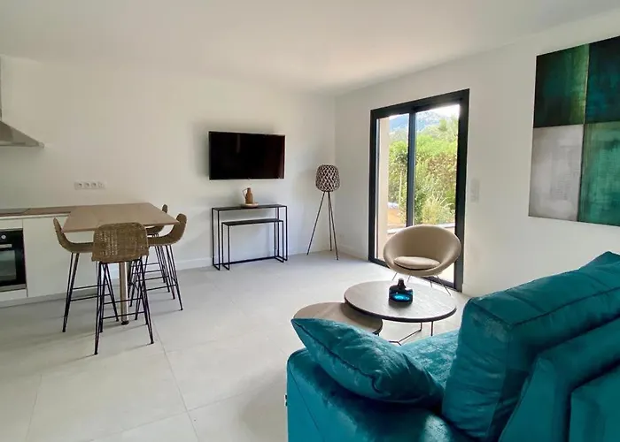 Storia D'estate Aparthotel LʼÎle-Rousse