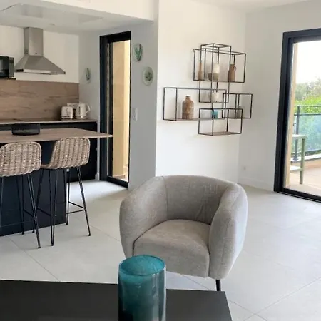 Storia D'estate Apartmanhotel 4*