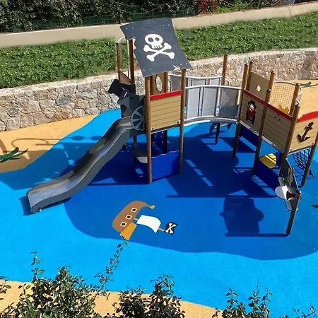 Lejlighedshotel Storia D'estate LʼÎle-Rousse