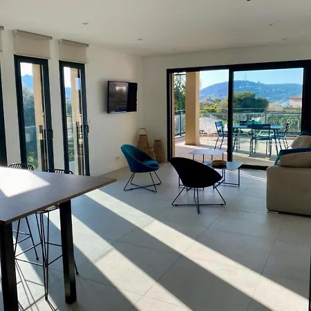 Lejlighedshotel Storia D'estate 4*