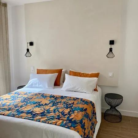 Storia D'estate Lejlighedshotel 4*