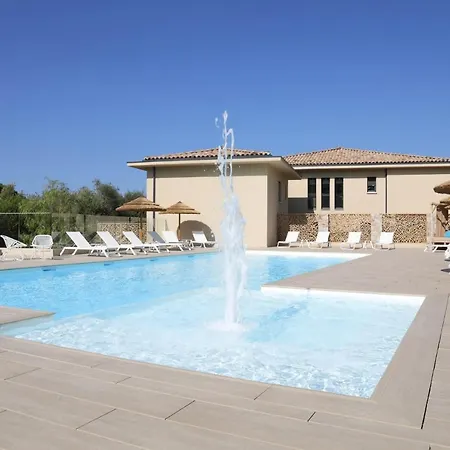 Aparthotel Storia D'estate 4*