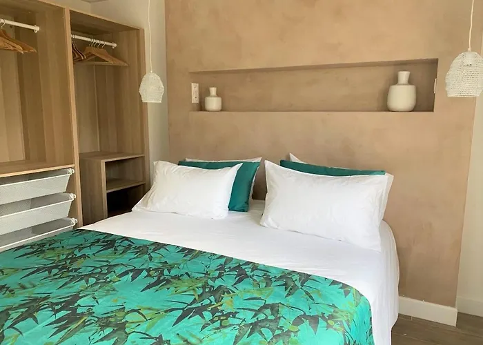 Storia D'estate L'Ile-Rousse (Corsica)