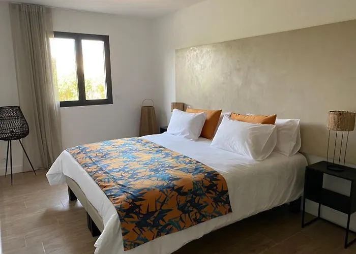 Storia D'estate Aparthotel L'Ile-Rousse (Corsica)