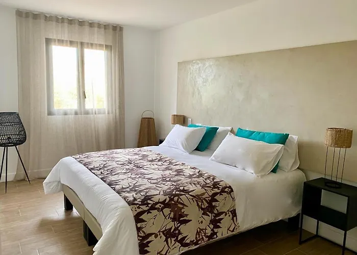 Storia D'estate Aparthotel L'Ile-Rousse (Corsica)