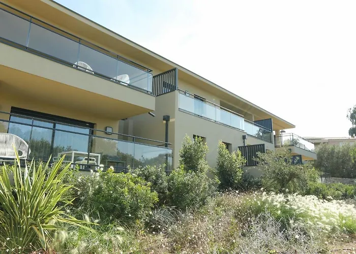 Aparthotel Storia D'estate 4*